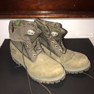 Camo Timberlands Size 7